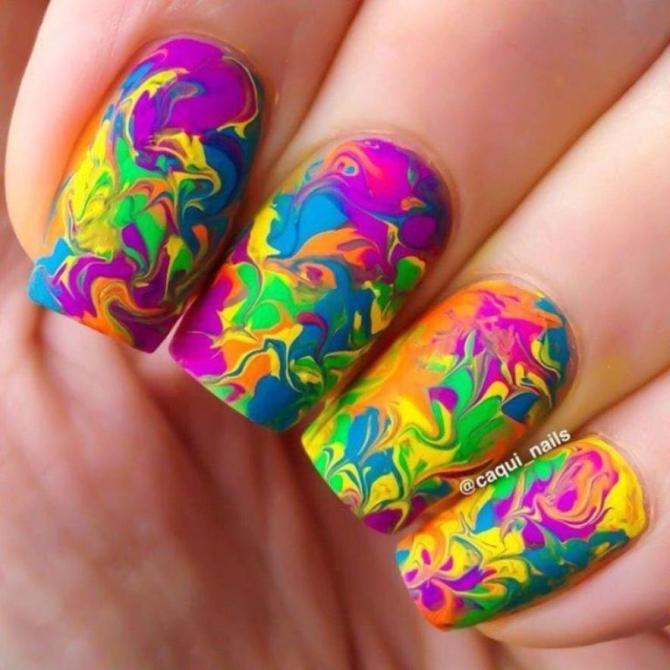 Nails Water Marble